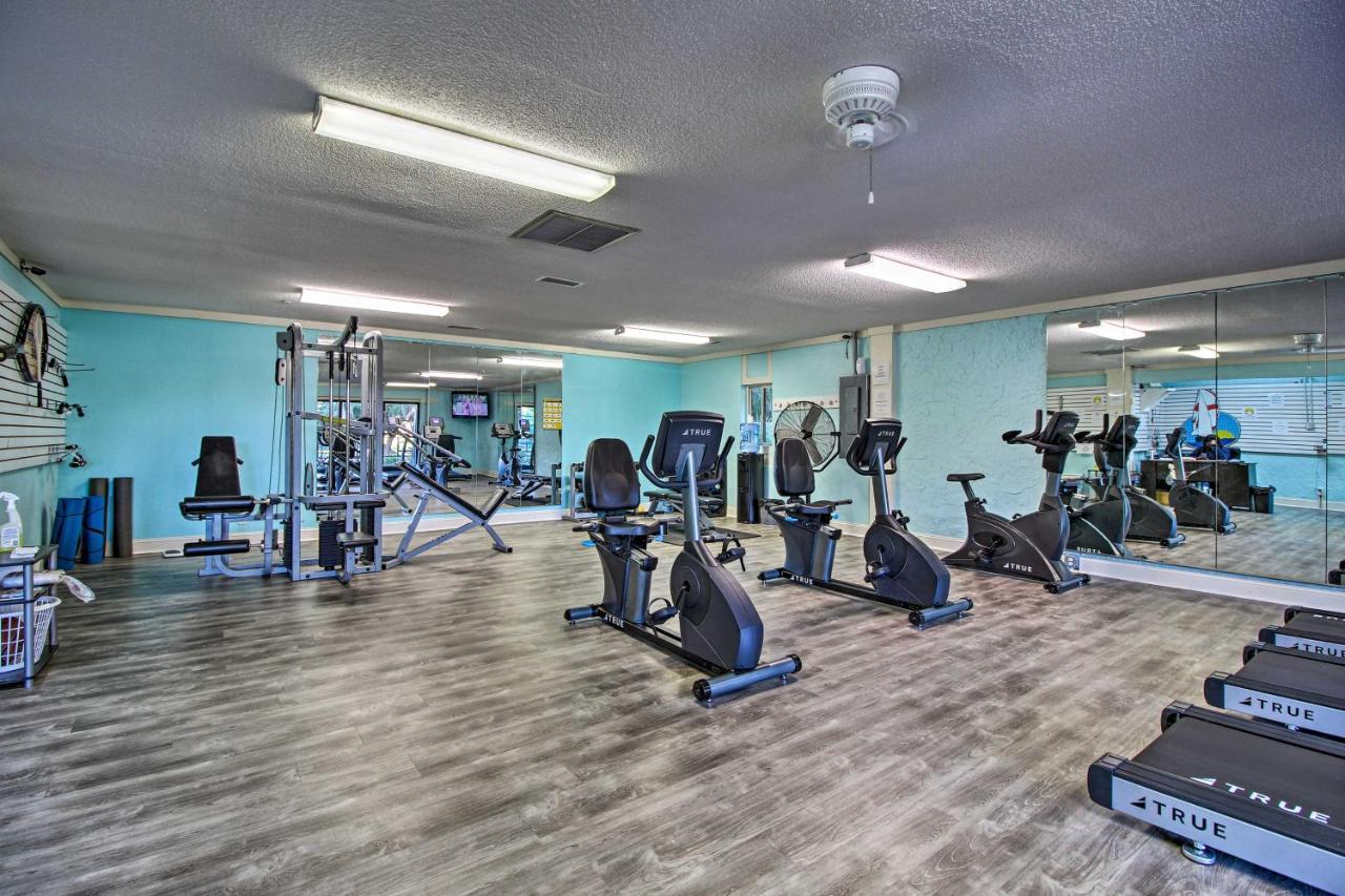 Hilton Head Condo With Balcony And Pool, Walk To Beach Hilton Head Island Exteriör bild