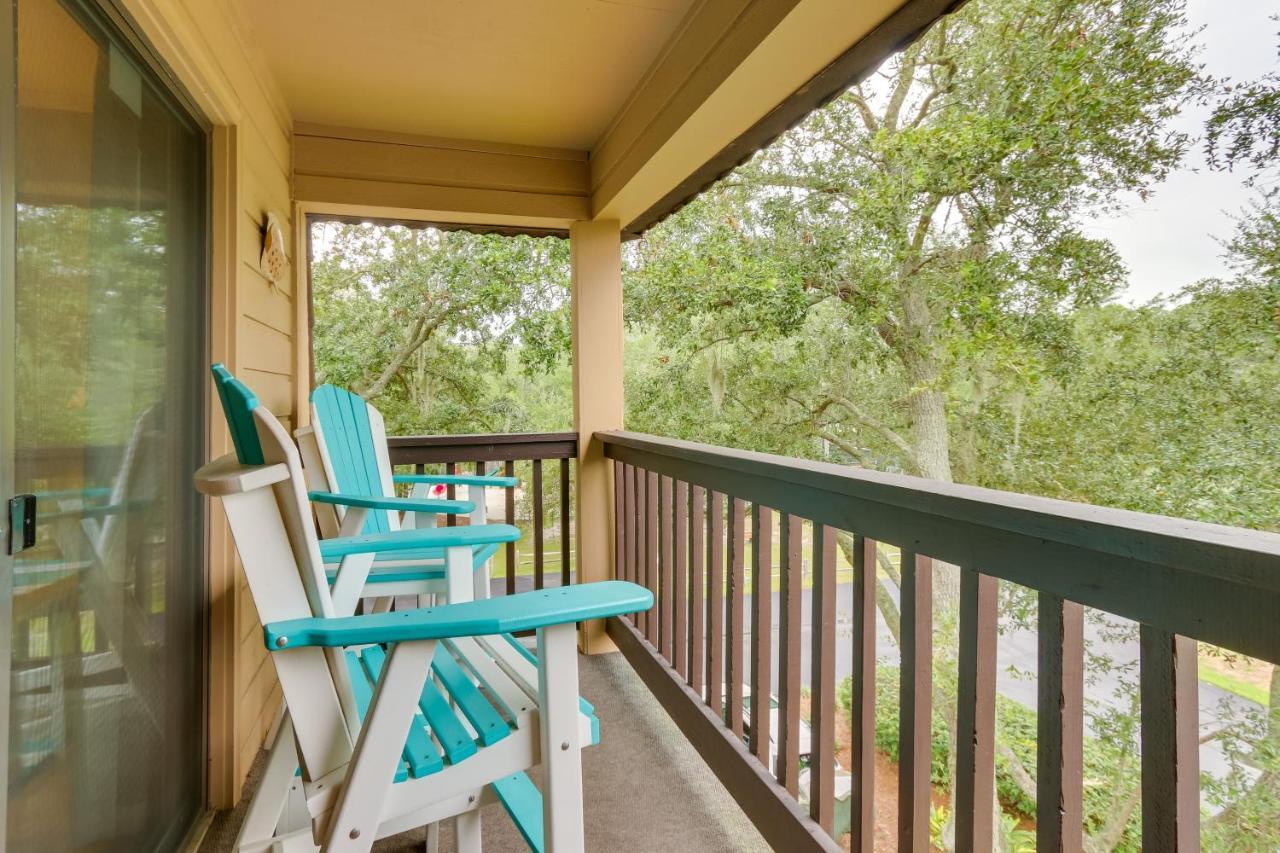 Hilton Head Condo With Balcony And Pool, Walk To Beach Hilton Head Island Exteriör bild