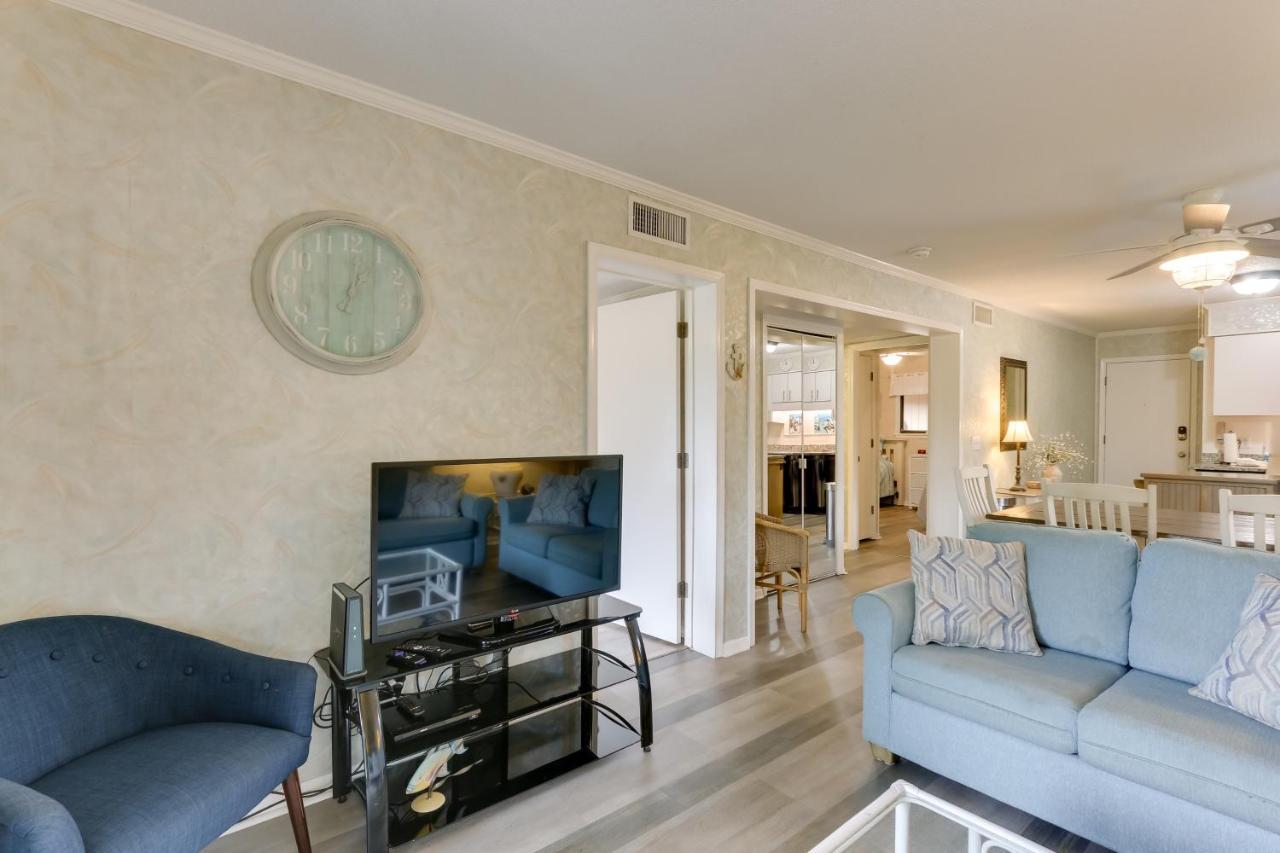 Hilton Head Condo With Balcony And Pool, Walk To Beach Hilton Head Island Exteriör bild