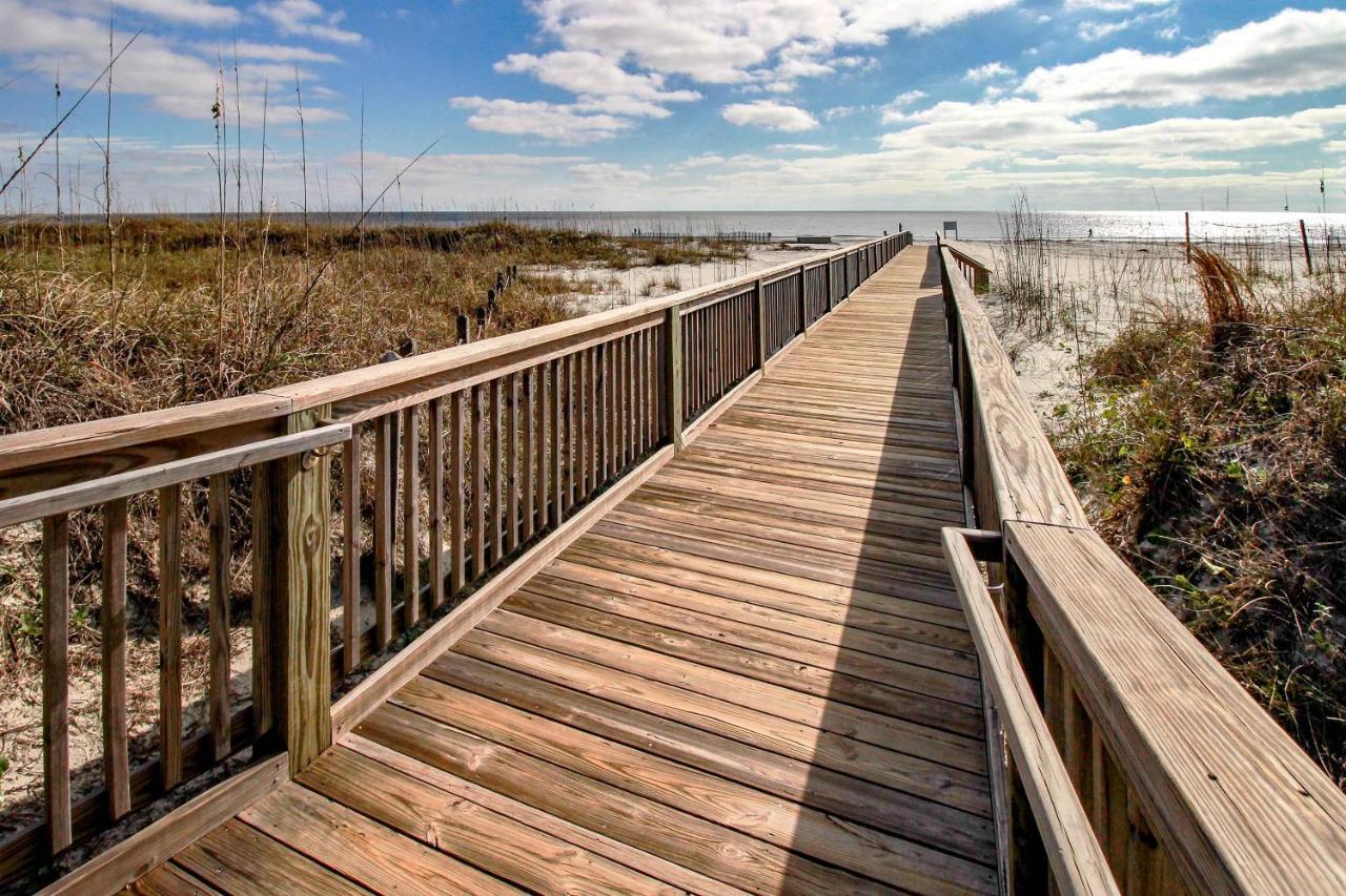Hilton Head Condo With Balcony And Pool, Walk To Beach Hilton Head Island Exteriör bild